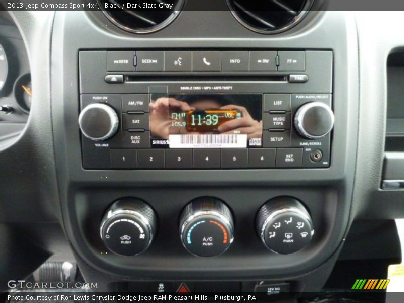 Black / Dark Slate Gray 2013 Jeep Compass Sport 4x4