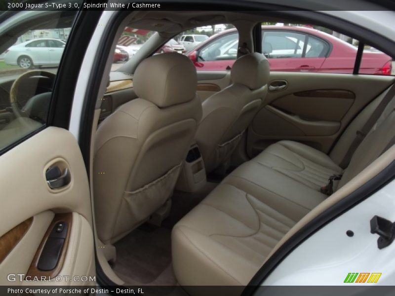 Spindrift White / Cashmere 2000 Jaguar S-Type 3.0