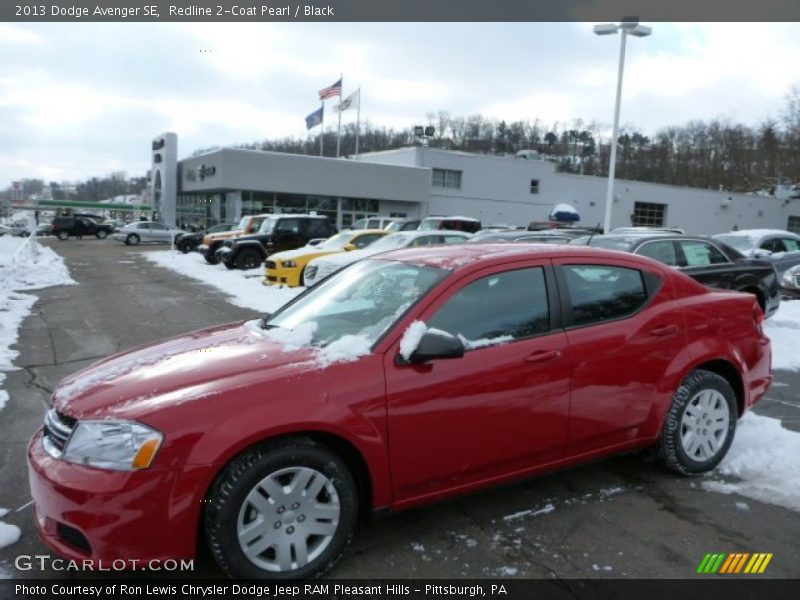 Redline 2-Coat Pearl / Black 2013 Dodge Avenger SE