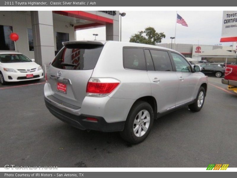 Classic Silver Metallic / Ash 2011 Toyota Highlander