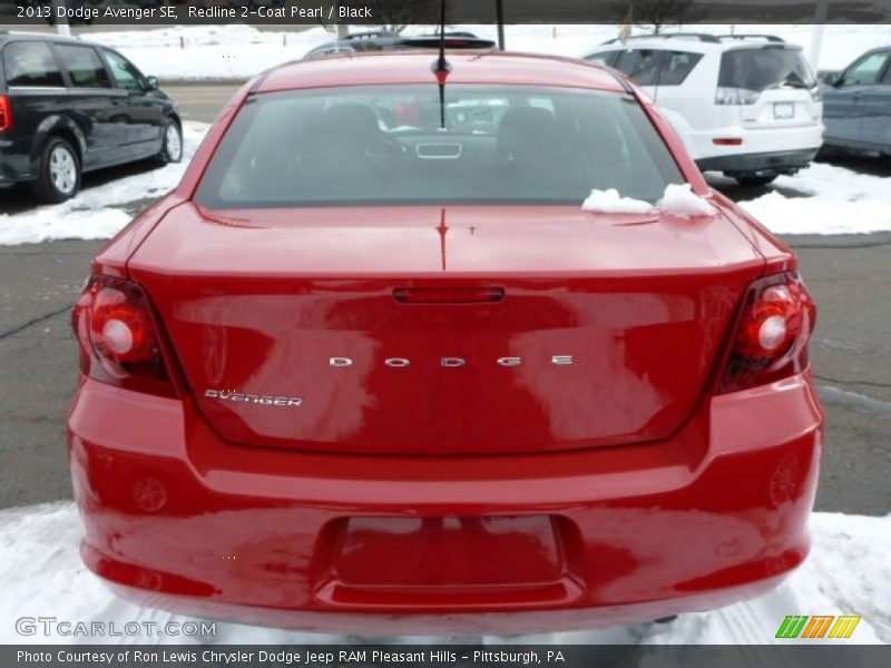 Redline 2-Coat Pearl / Black 2013 Dodge Avenger SE