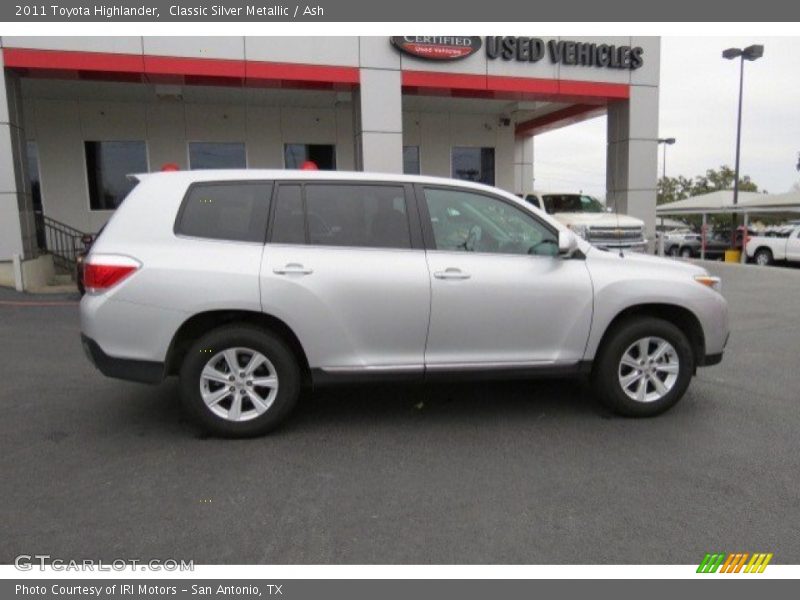 Classic Silver Metallic / Ash 2011 Toyota Highlander
