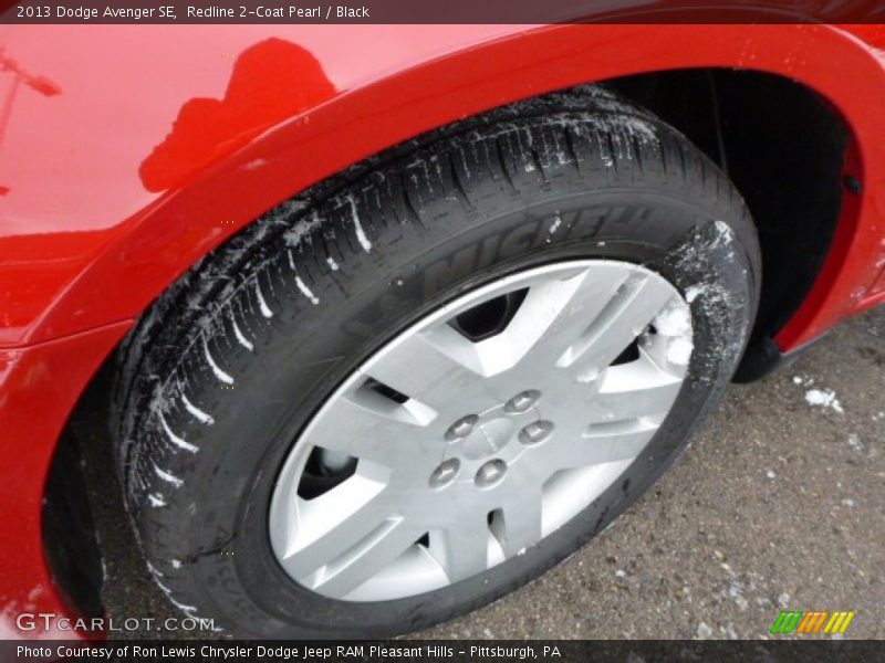 Redline 2-Coat Pearl / Black 2013 Dodge Avenger SE