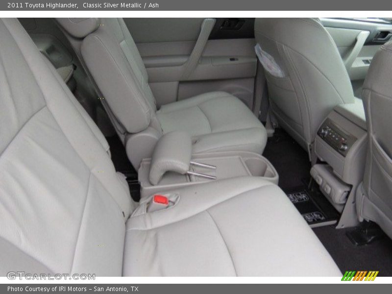 Classic Silver Metallic / Ash 2011 Toyota Highlander