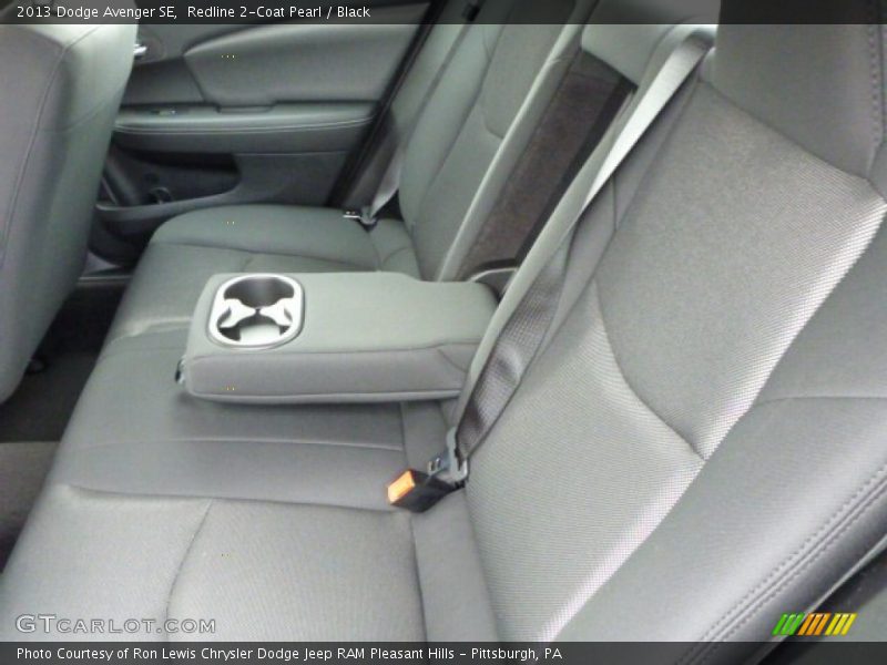 Redline 2-Coat Pearl / Black 2013 Dodge Avenger SE