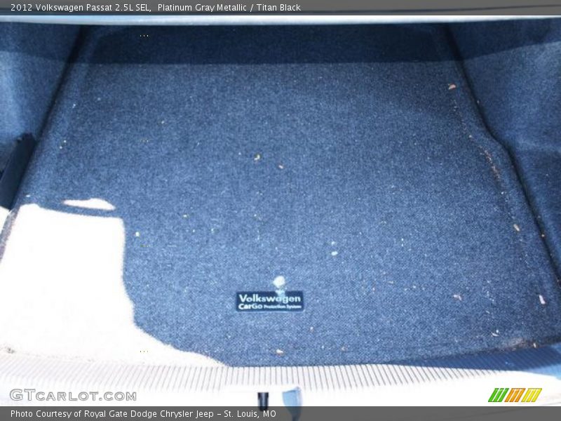 Platinum Gray Metallic / Titan Black 2012 Volkswagen Passat 2.5L SEL