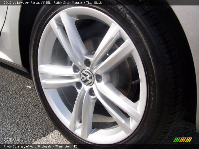 Reflex Silver Metallic / Titan Black 2012 Volkswagen Passat V6 SEL
