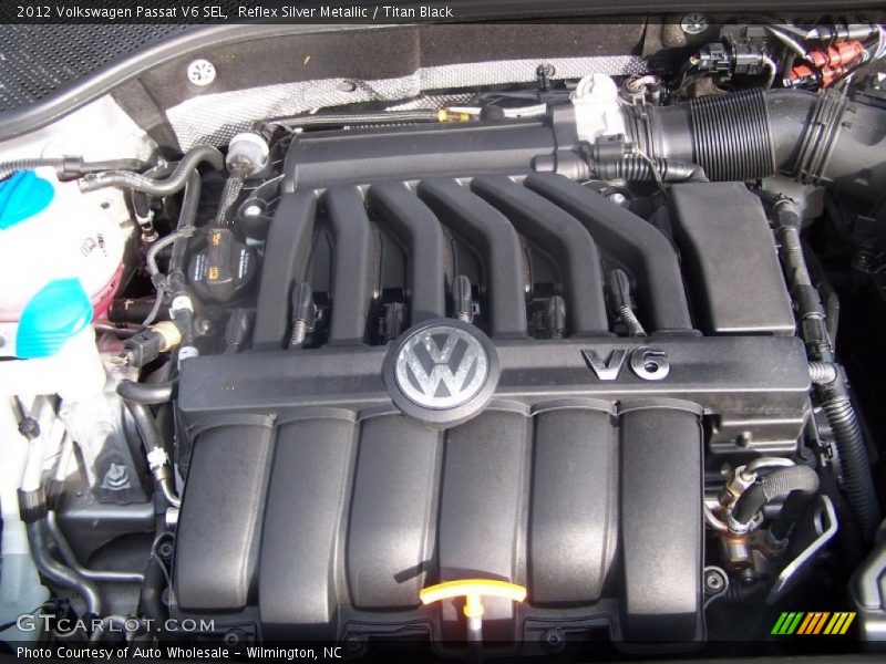 Reflex Silver Metallic / Titan Black 2012 Volkswagen Passat V6 SEL