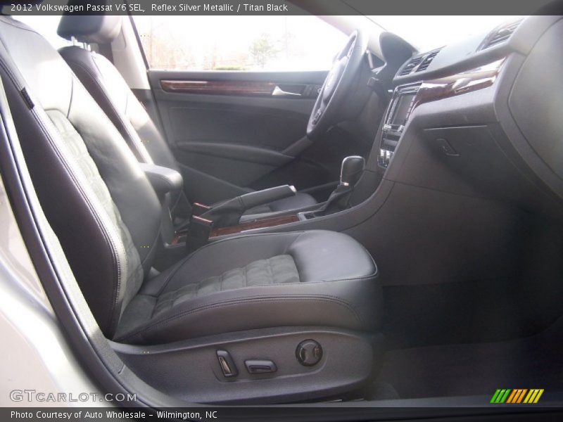 Reflex Silver Metallic / Titan Black 2012 Volkswagen Passat V6 SEL
