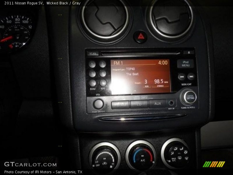 Wicked Black / Gray 2011 Nissan Rogue SV
