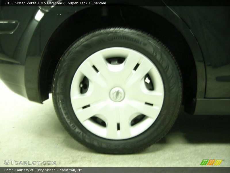 Super Black / Charcoal 2012 Nissan Versa 1.8 S Hatchback
