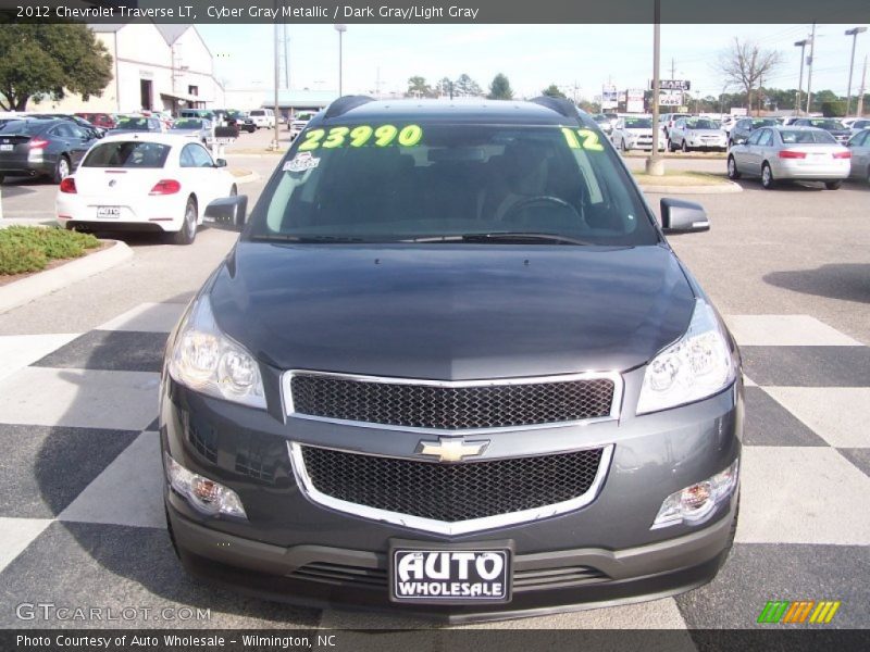 Cyber Gray Metallic / Dark Gray/Light Gray 2012 Chevrolet Traverse LT