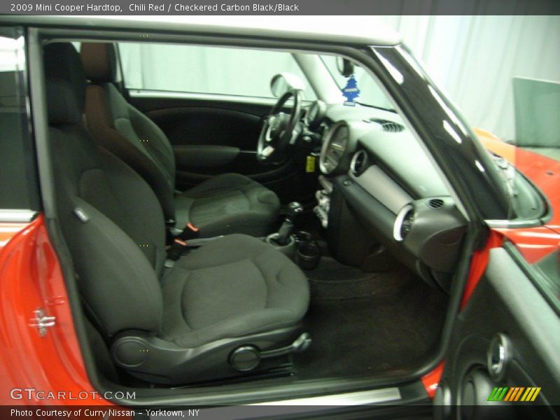 Chili Red / Checkered Carbon Black/Black 2009 Mini Cooper Hardtop