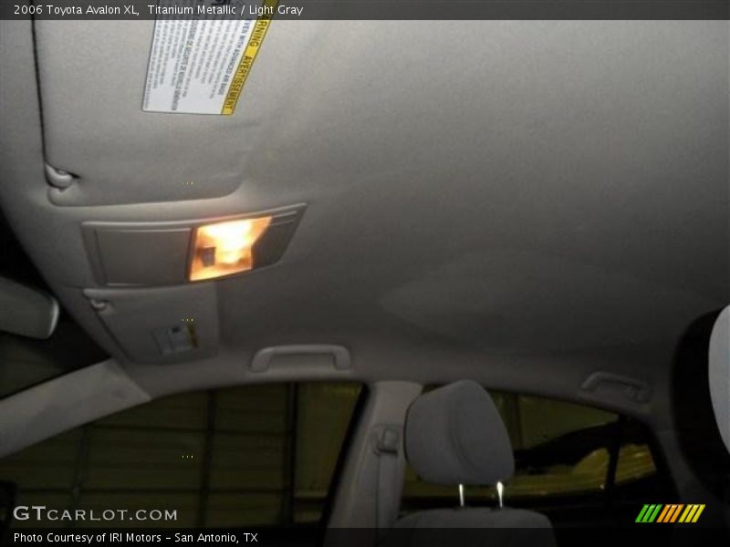 Titanium Metallic / Light Gray 2006 Toyota Avalon XL