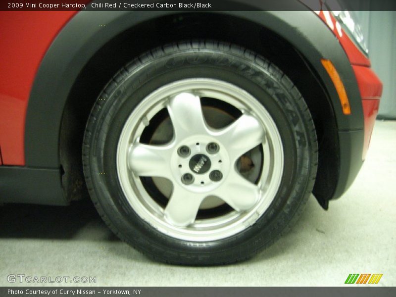 Chili Red / Checkered Carbon Black/Black 2009 Mini Cooper Hardtop