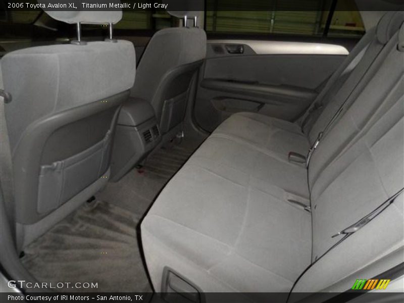 Titanium Metallic / Light Gray 2006 Toyota Avalon XL