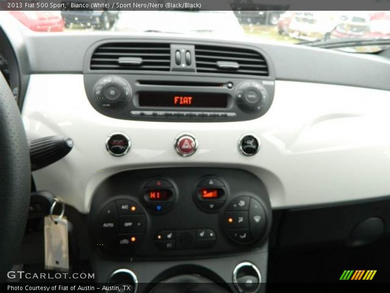 Bianco (White) / Sport Nero/Nero (Black/Black) 2013 Fiat 500 Sport