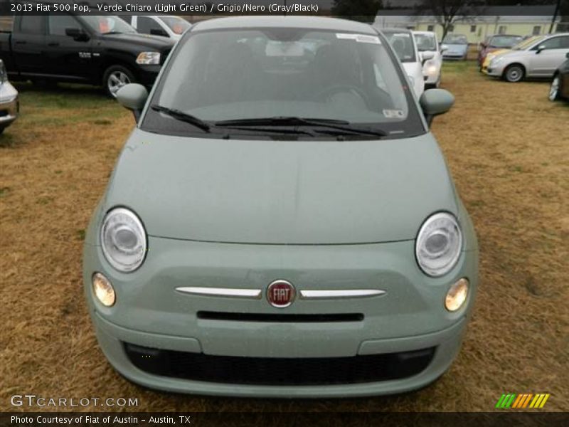 Verde Chiaro (Light Green) / Grigio/Nero (Gray/Black) 2013 Fiat 500 Pop
