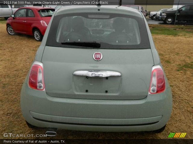 Verde Chiaro (Light Green) / Grigio/Nero (Gray/Black) 2013 Fiat 500 Pop