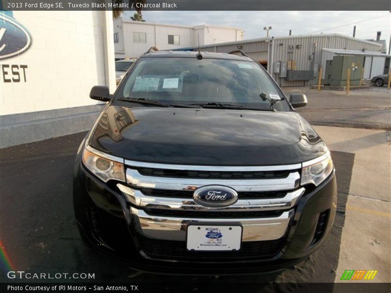 Tuxedo Black Metallic / Charcoal Black 2013 Ford Edge SE