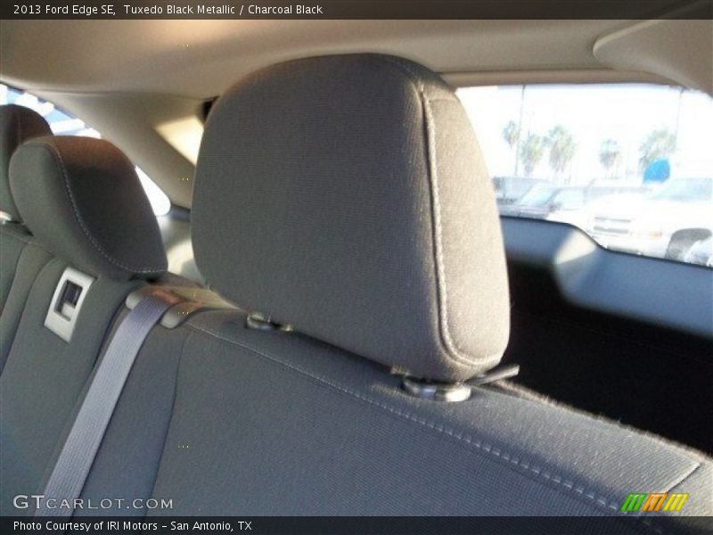 Tuxedo Black Metallic / Charcoal Black 2013 Ford Edge SE