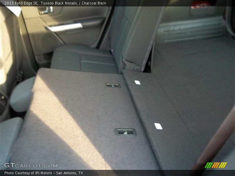 Tuxedo Black Metallic / Charcoal Black 2013 Ford Edge SE