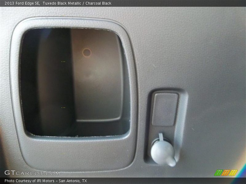 Tuxedo Black Metallic / Charcoal Black 2013 Ford Edge SE