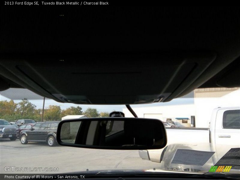 Tuxedo Black Metallic / Charcoal Black 2013 Ford Edge SE