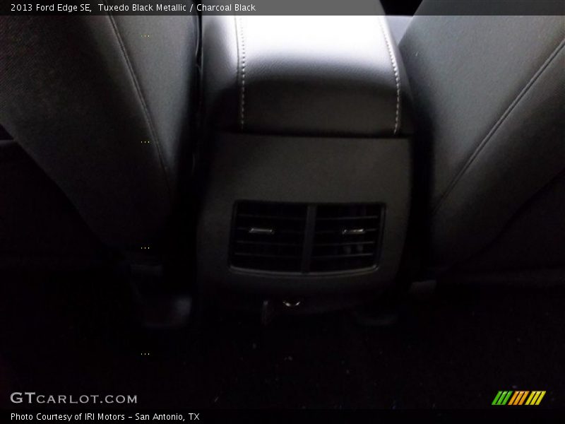 Tuxedo Black Metallic / Charcoal Black 2013 Ford Edge SE