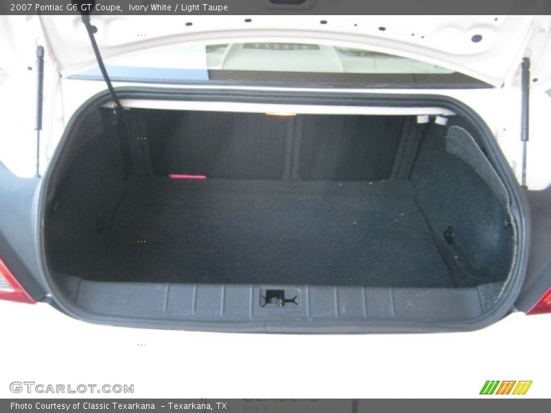 Ivory White / Light Taupe 2007 Pontiac G6 GT Coupe