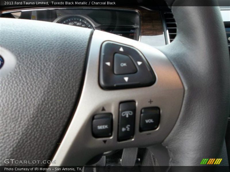 Tuxedo Black Metallic / Charcoal Black 2013 Ford Taurus Limited