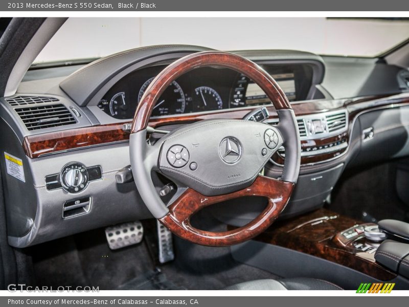 Black / Black 2013 Mercedes-Benz S 550 Sedan