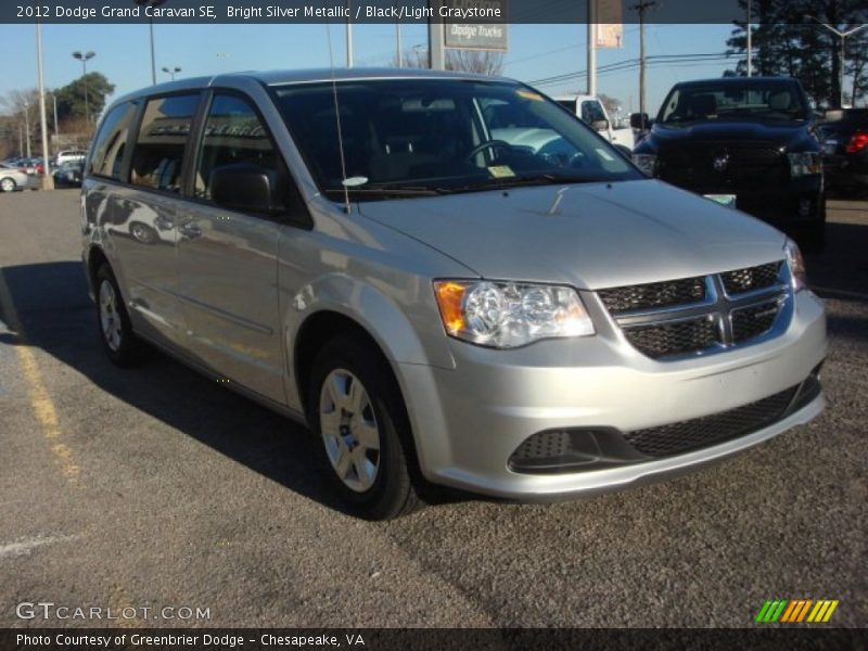 Bright Silver Metallic / Black/Light Graystone 2012 Dodge Grand Caravan SE