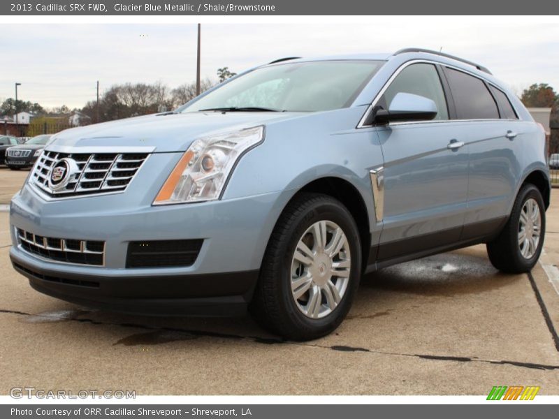 Front 3/4 View of 2013 SRX FWD