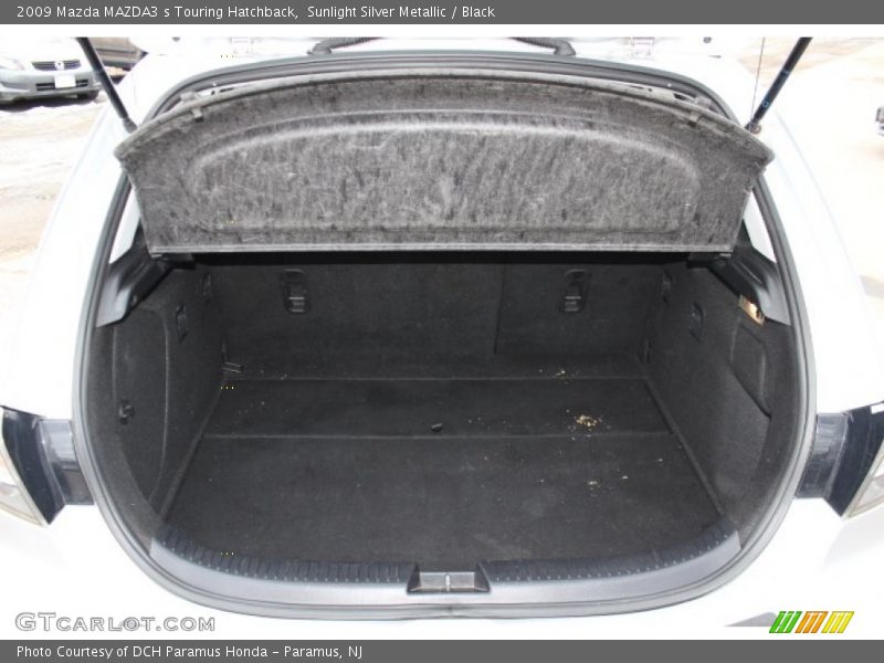  2009 MAZDA3 s Touring Hatchback Trunk