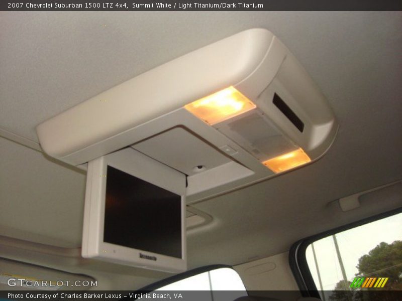 Summit White / Light Titanium/Dark Titanium 2007 Chevrolet Suburban 1500 LTZ 4x4