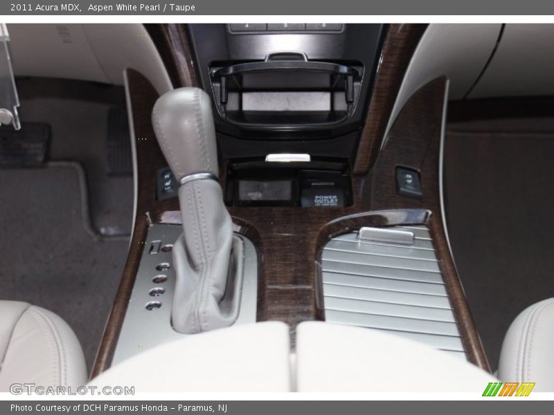 Aspen White Pearl / Taupe 2011 Acura MDX