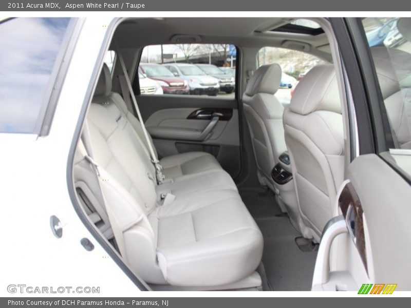 Aspen White Pearl / Taupe 2011 Acura MDX