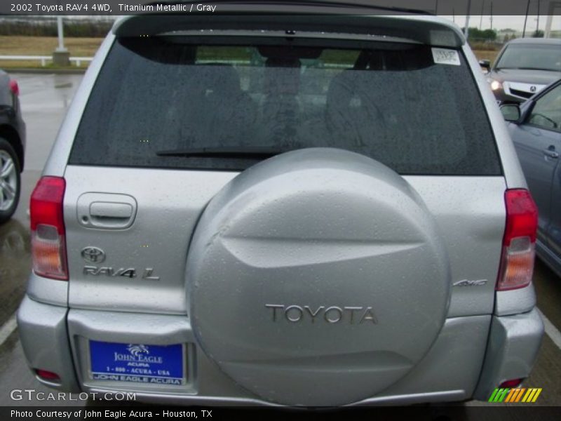 Titanium Metallic / Gray 2002 Toyota RAV4 4WD