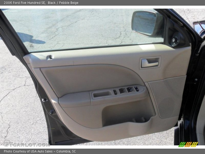 Black / Pebble Beige 2006 Ford Five Hundred SE