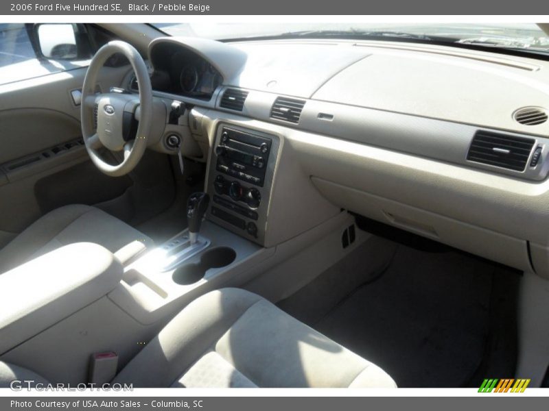 Black / Pebble Beige 2006 Ford Five Hundred SE