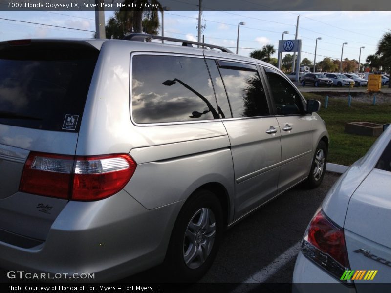 Silver Pearl Metallic / Gray 2007 Honda Odyssey EX