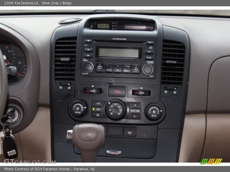 Olive Gray / Beige 2006 Kia Sedona LX
