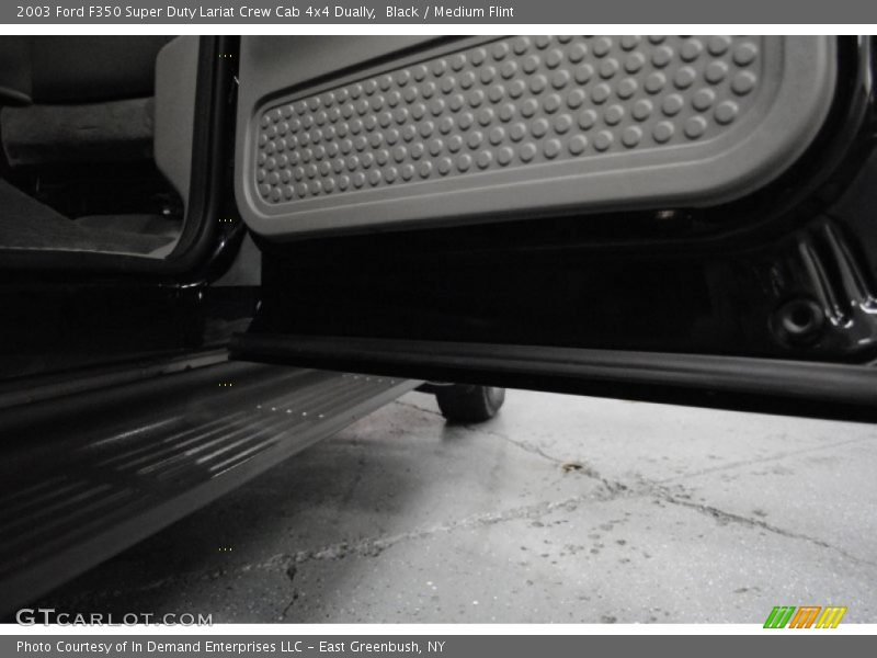 Black / Medium Flint 2003 Ford F350 Super Duty Lariat Crew Cab 4x4 Dually