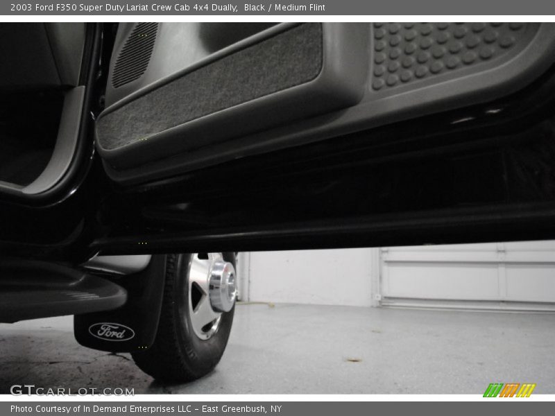 Black / Medium Flint 2003 Ford F350 Super Duty Lariat Crew Cab 4x4 Dually