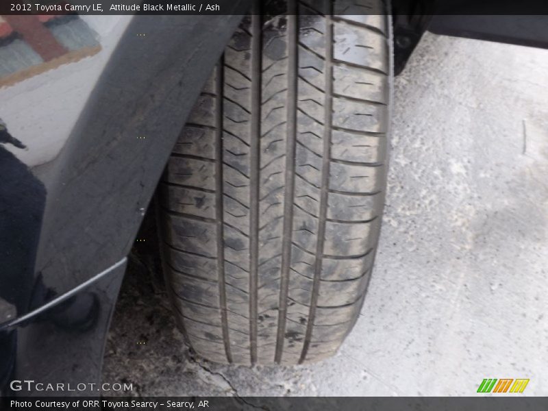 Attitude Black Metallic / Ash 2012 Toyota Camry LE