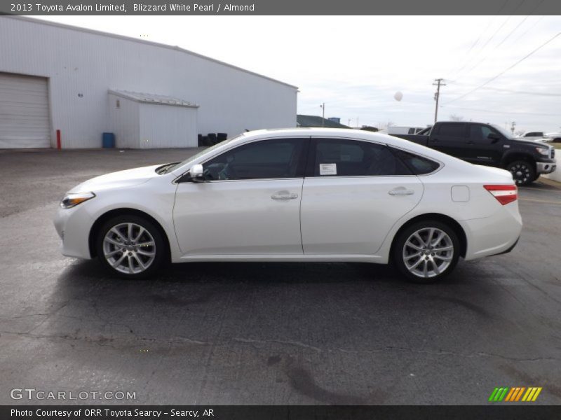Blizzard White Pearl / Almond 2013 Toyota Avalon Limited