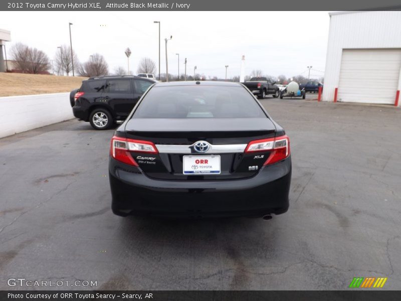 Attitude Black Metallic / Ivory 2012 Toyota Camry Hybrid XLE