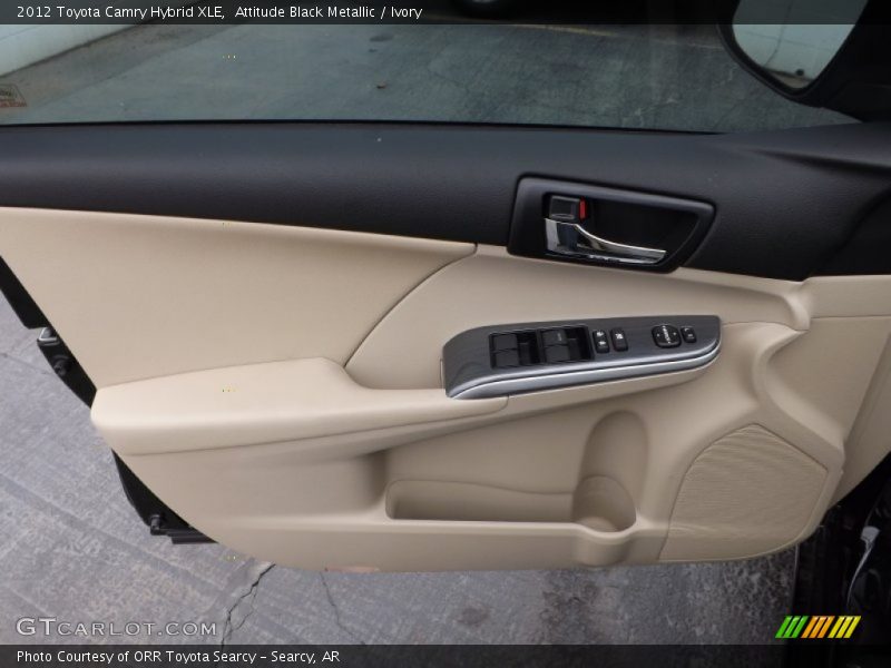 Attitude Black Metallic / Ivory 2012 Toyota Camry Hybrid XLE