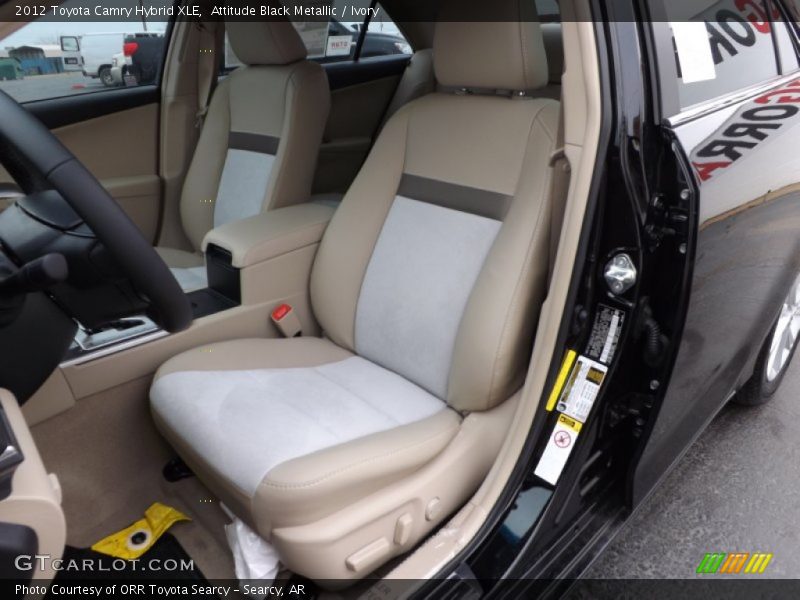 Attitude Black Metallic / Ivory 2012 Toyota Camry Hybrid XLE